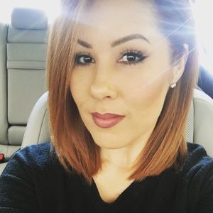 Meet your Posher, Lisa